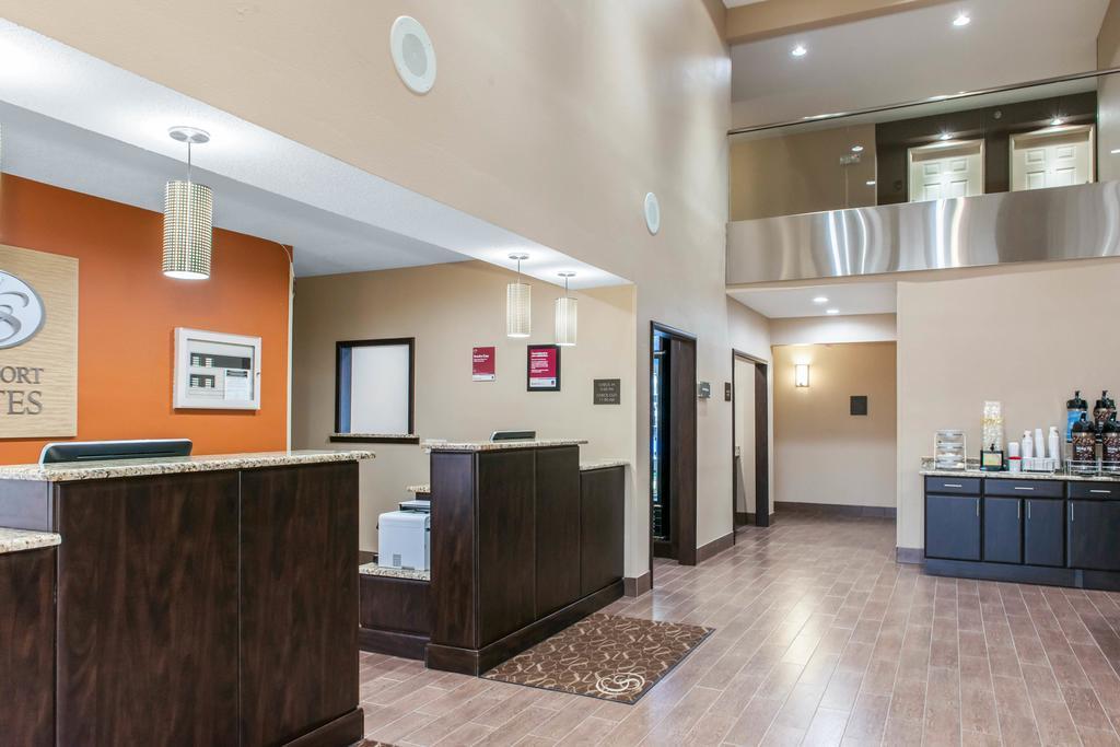 Comfort Suites Terre Haute University Area Zewnętrze zdjęcie
