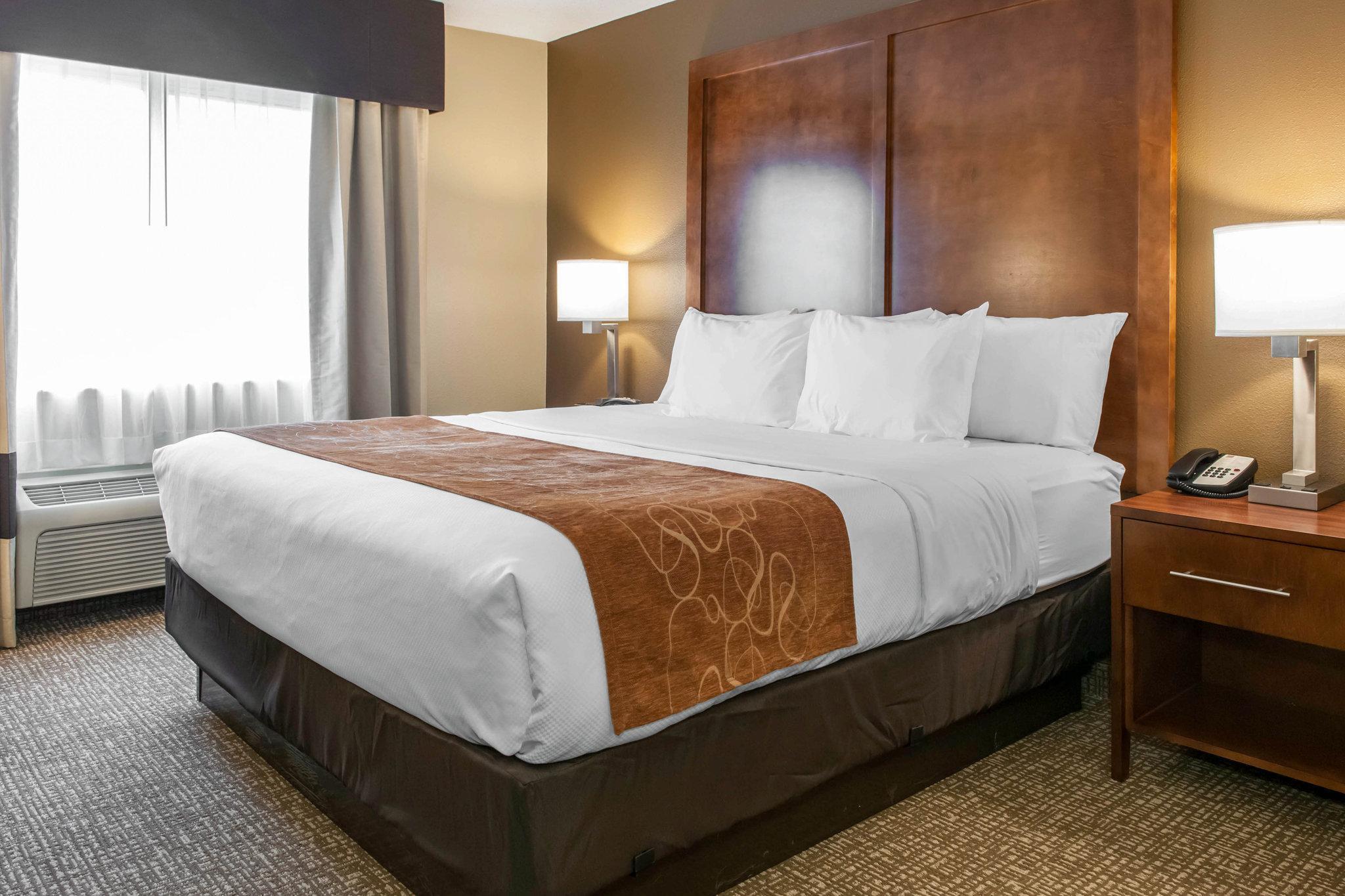 Comfort Suites Terre Haute University Area Zewnętrze zdjęcie